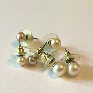 Faux Pearl Earring Set